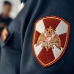 «Встал живой преградой»: росгвардеец остановил пробку ради женщины с ребёнком-инвалидом на АЗС в Новой Усмани
